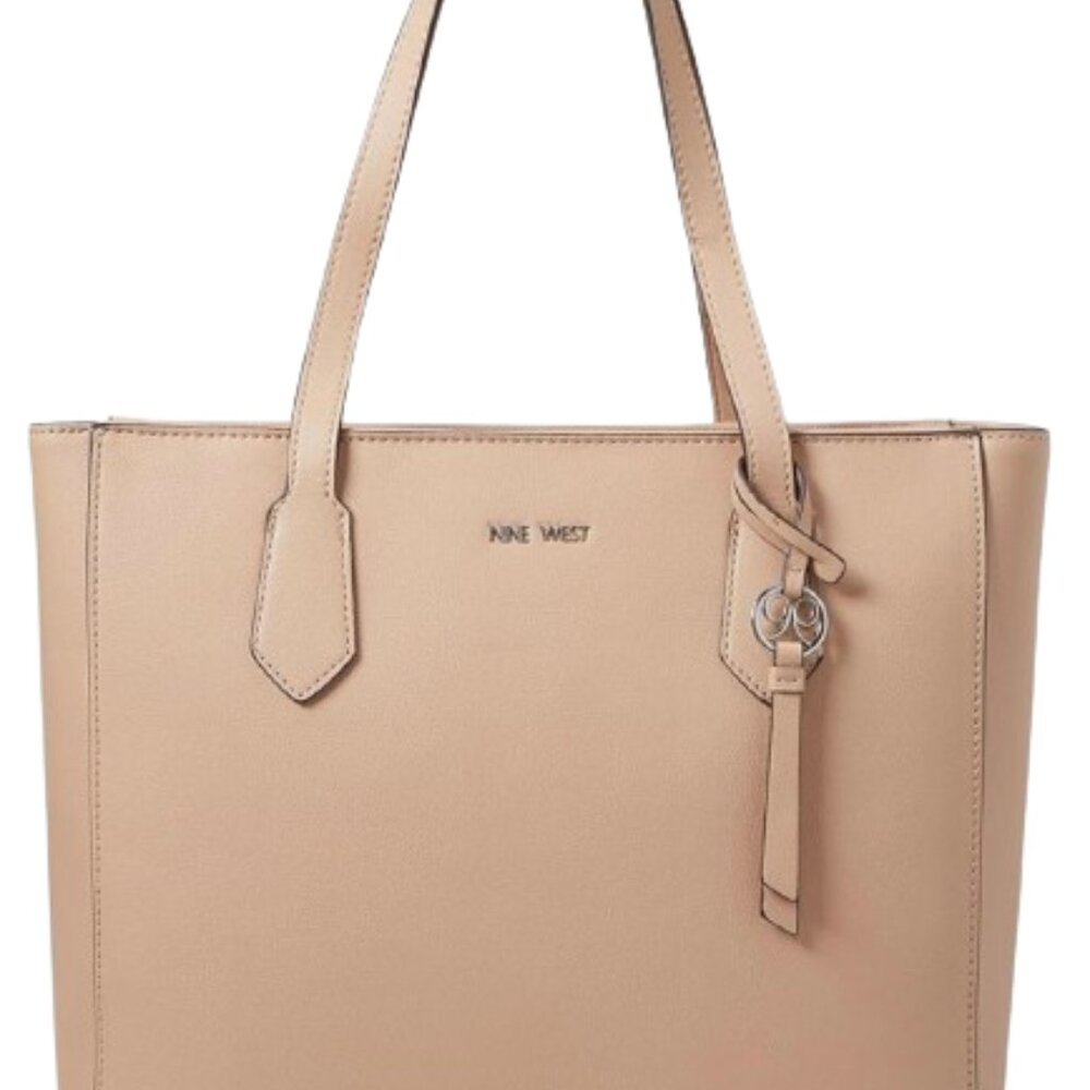 NWT Nine West Nude Maysenn Tote Bag 👜